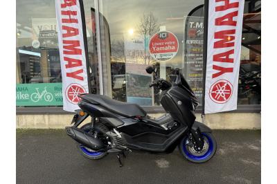 YAMAHA NMAX 125