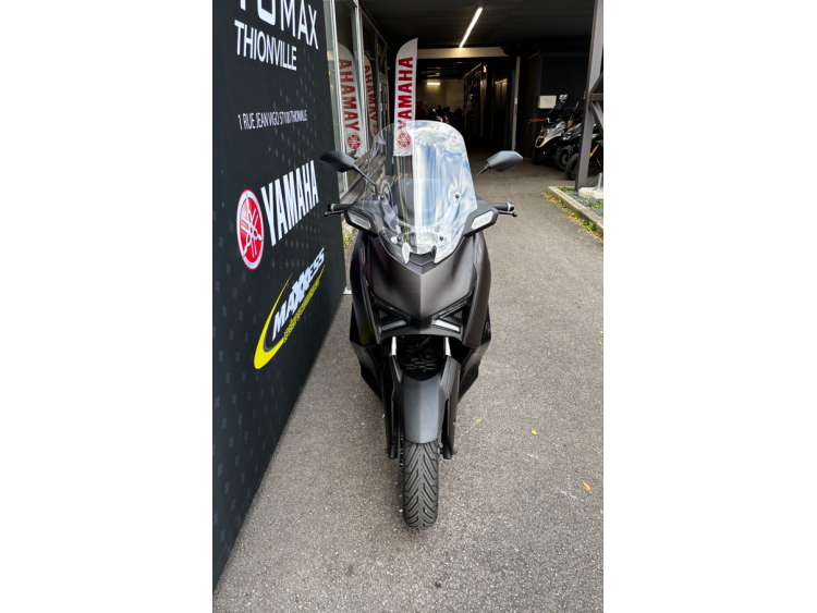 YAMAHA XMAX 125 TECH MAX + 