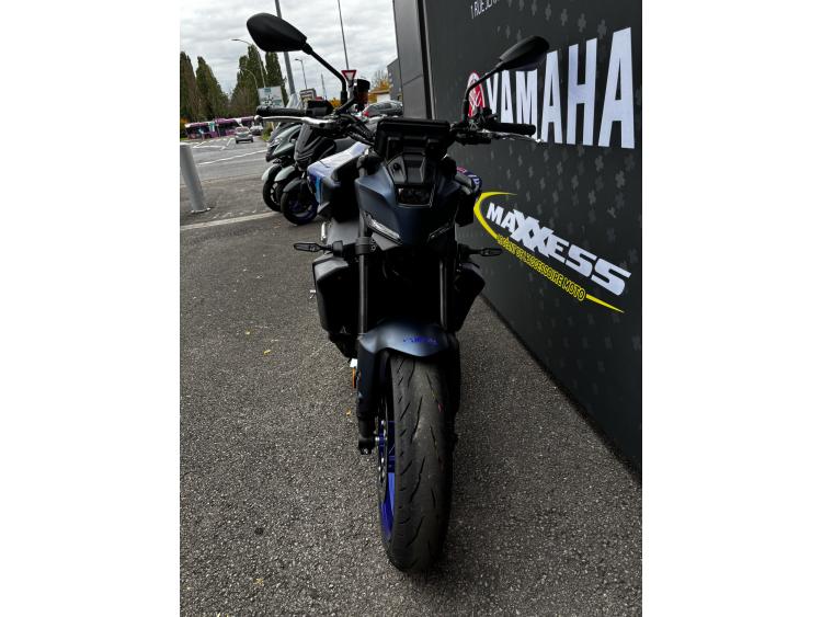 YAMAHA MT-09