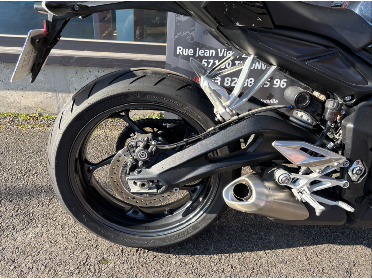 TRIUMPH STREET TRIPLE 765 S 