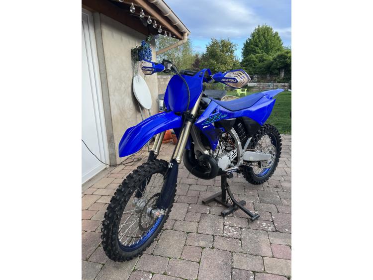 YAMAHA YZ250