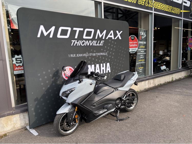 YAMAHA XP T-MAX 560 TECH MAX