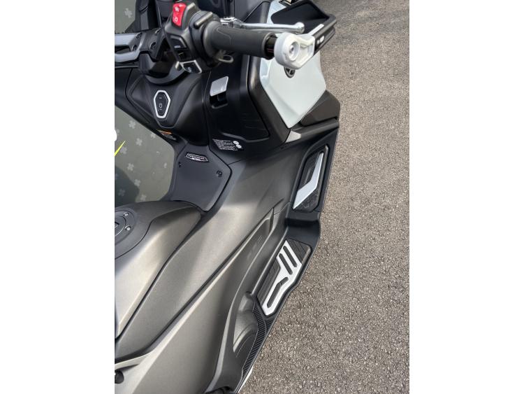 YAMAHA XP T-MAX 560 TECH MAX